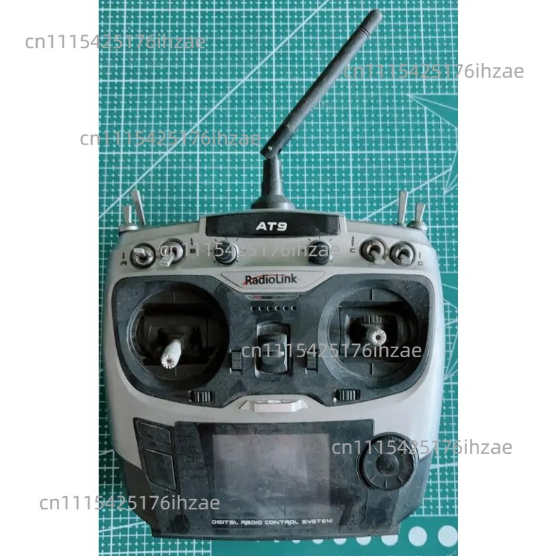 Radiolink AT9 2.4G 2.4GHZ 9 Ca - Rc Hobby Canada avaliação e preço